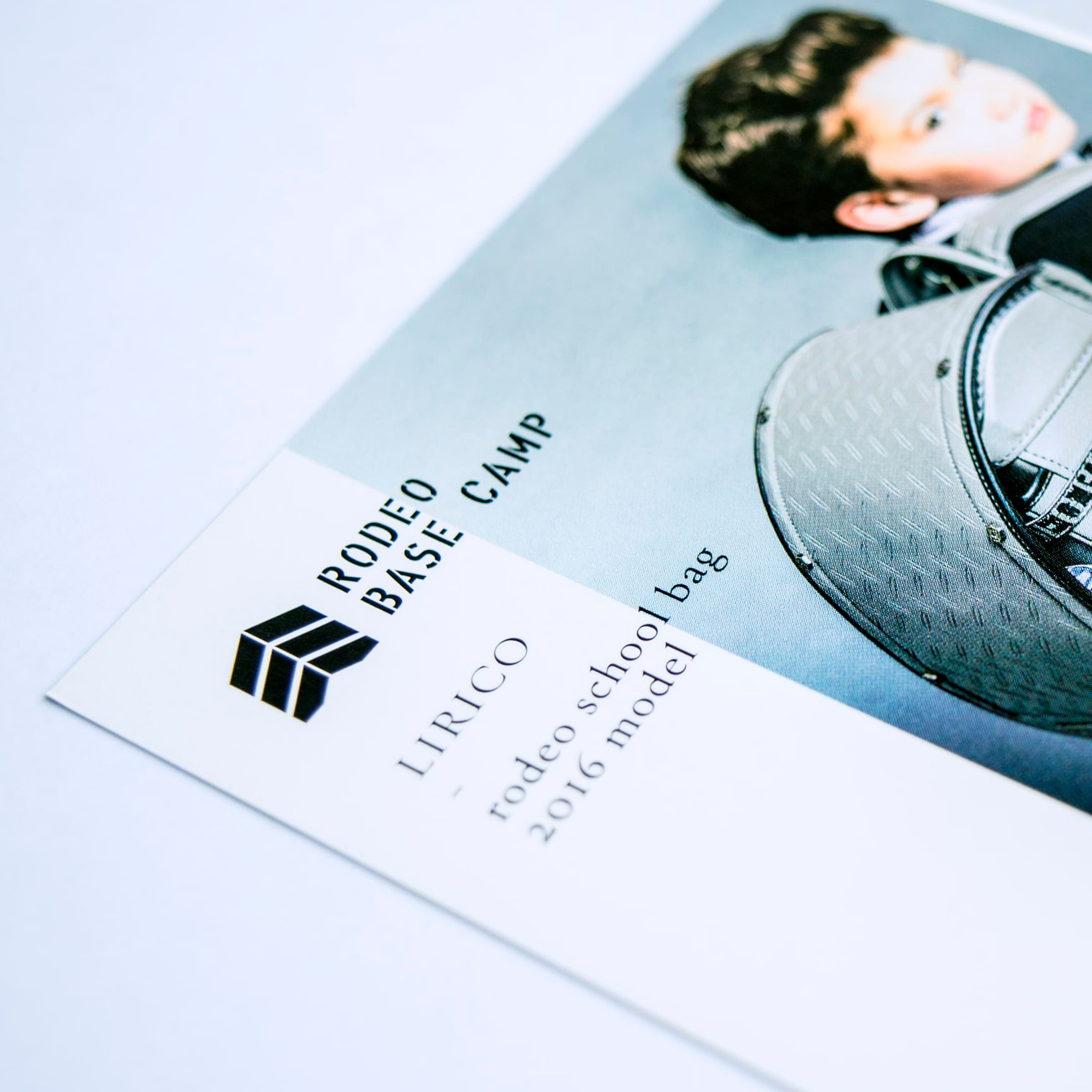 ランドセルのパンフレットデザイン