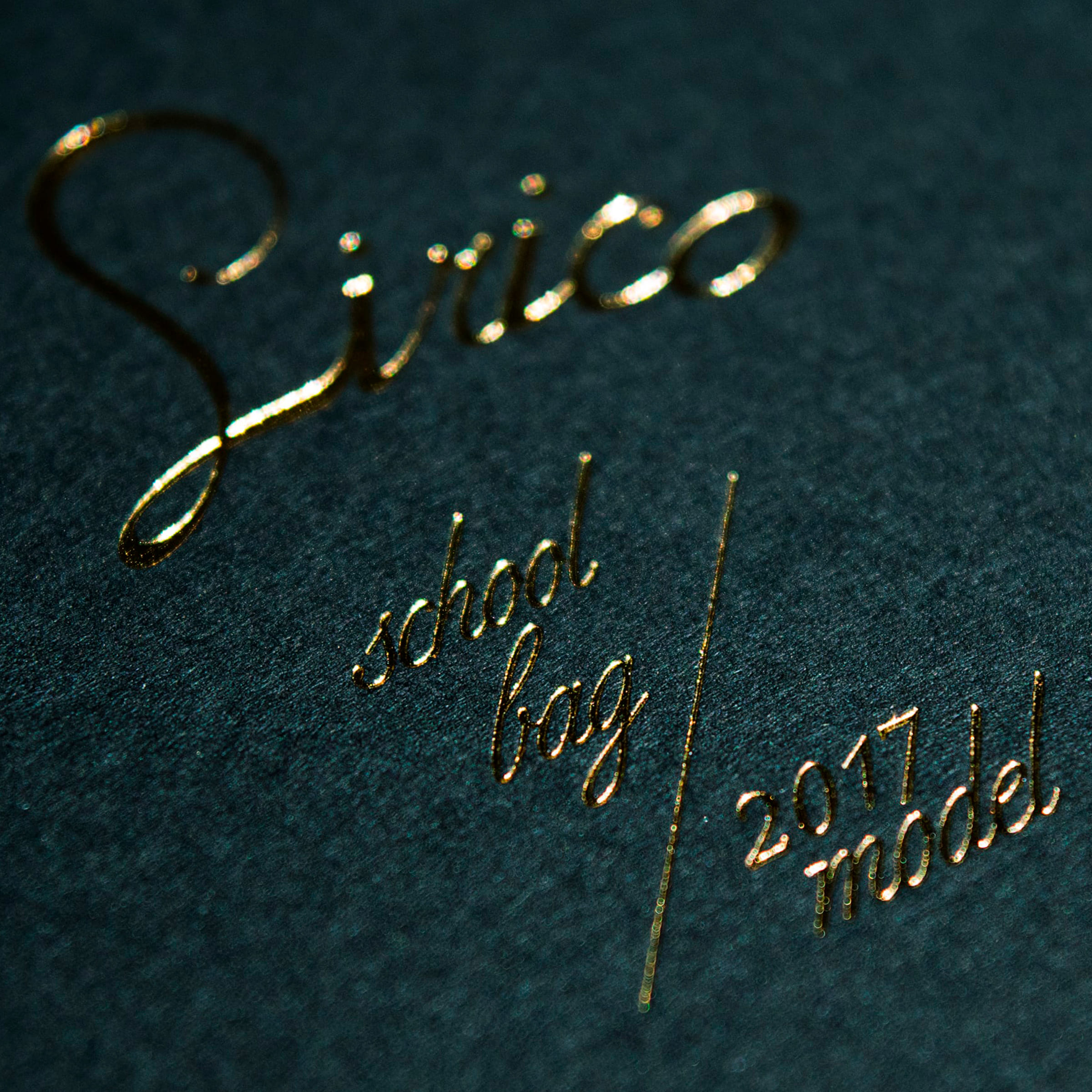 リーフレットのデザイン