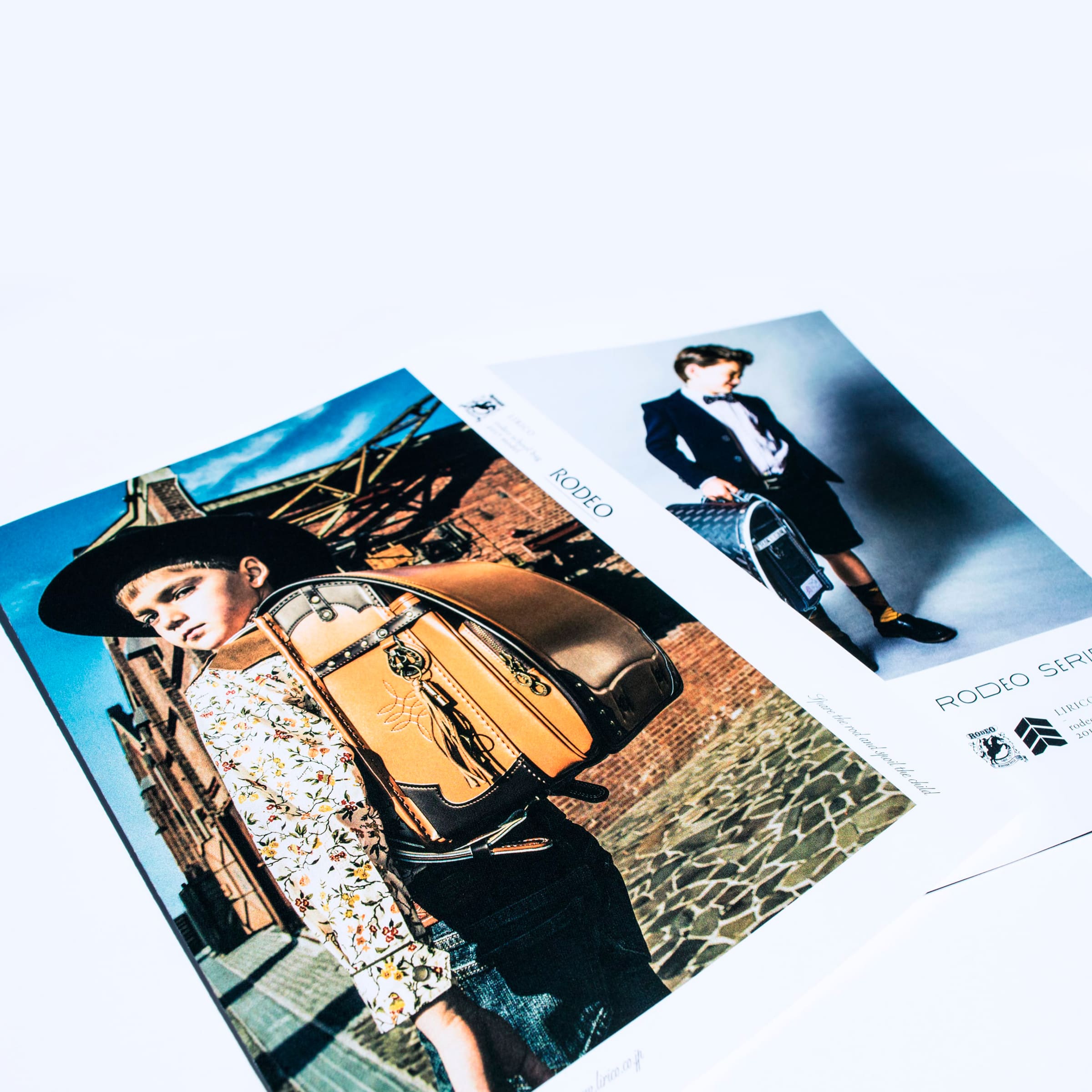 ランドセルの冊子デザイン