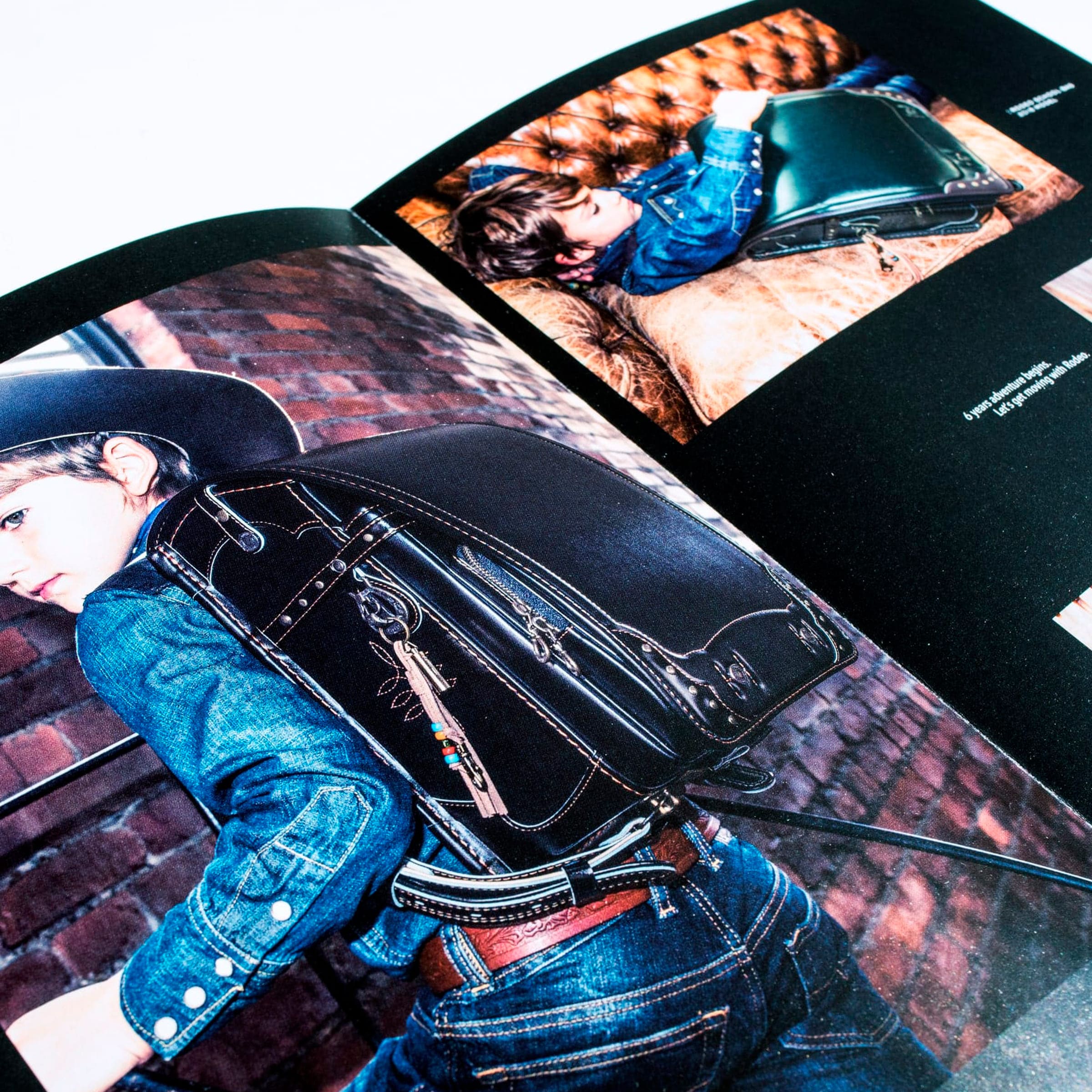 ランドセルカタログ, 大阪のデザイン会社