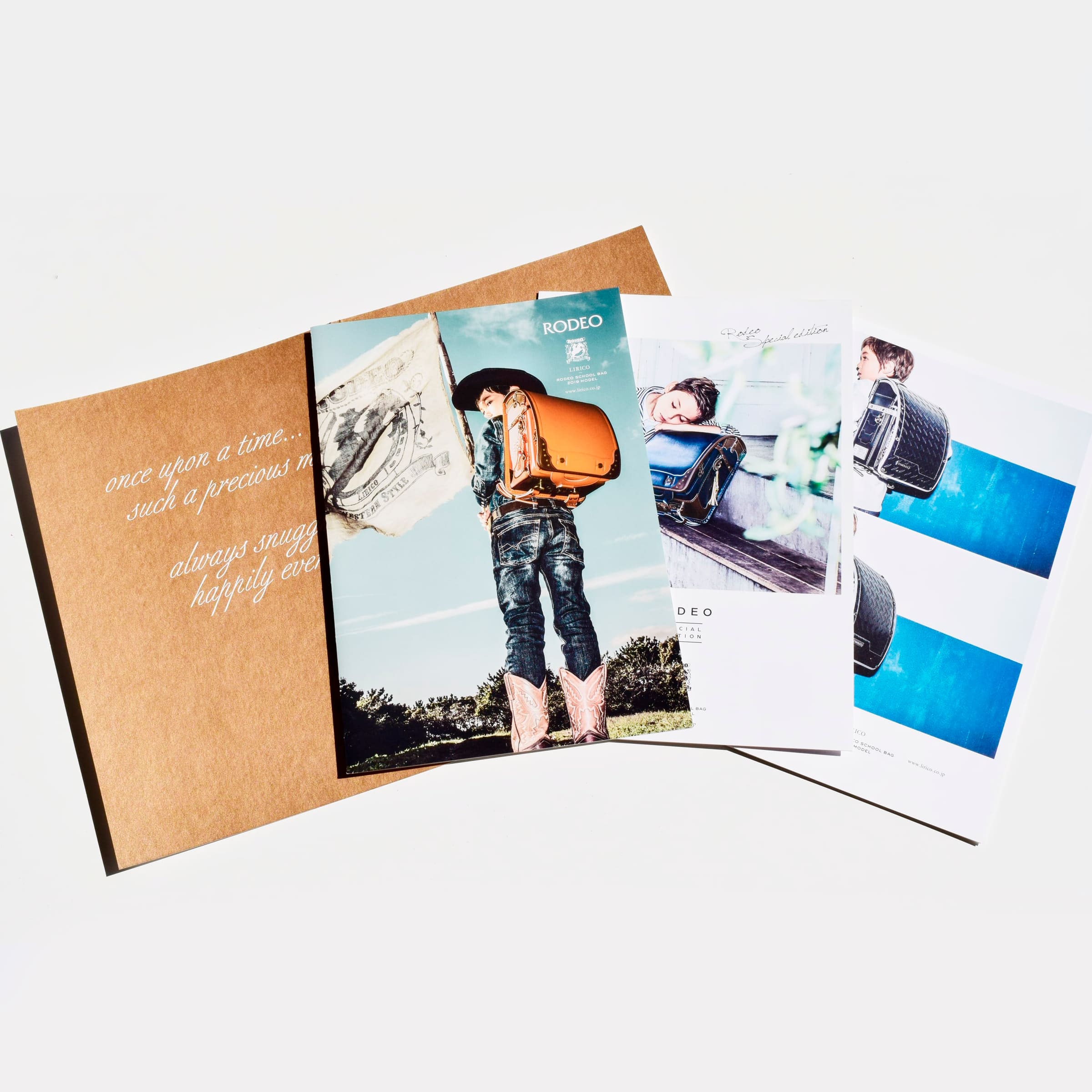 ランドセルのパンフレットデザイン