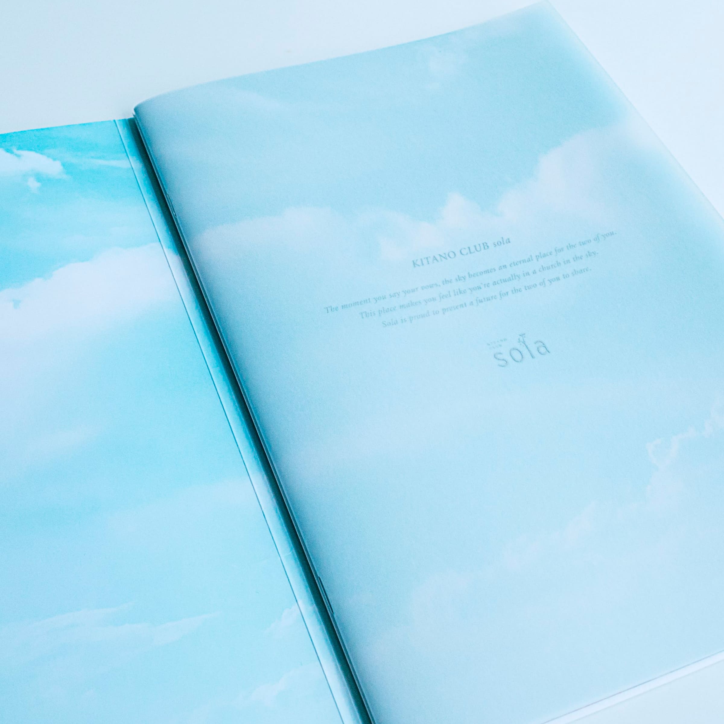 冊子のグラフィックデザイン