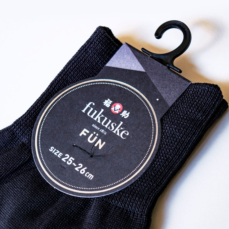 ストッキングブランドのロゴデザイン