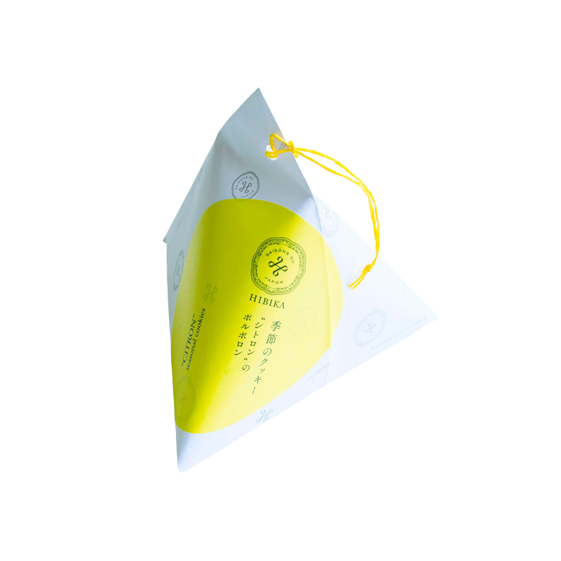 洋菓子店のパッケージデザイン